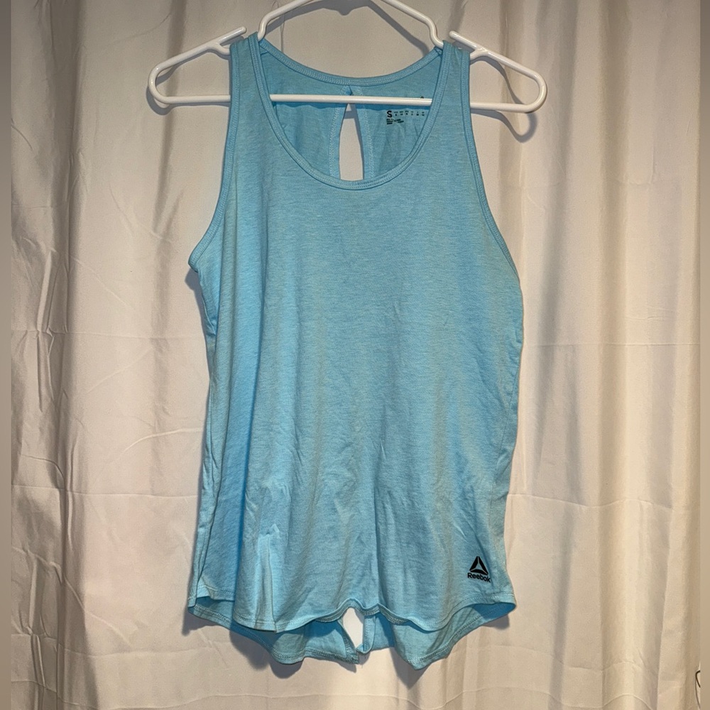 Women’s Reebok athletic/running open back tank top size small - like new